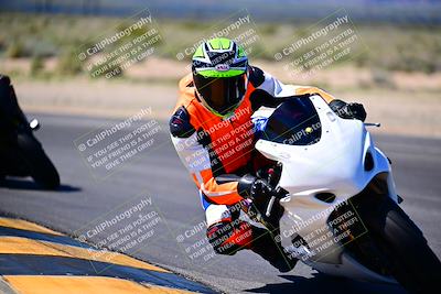 media/Mar-25-2024-Moto Forza (Mon) [[8d4319bd68]]/3-Intermediate Group/Session 3 (Turn 16 Inside)/